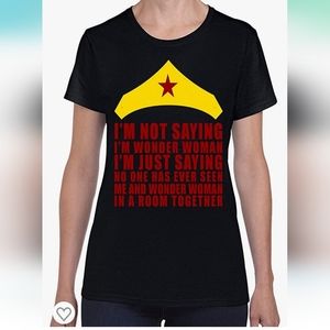 5/$25 💥- Wonder Woman Shirt Size Small
